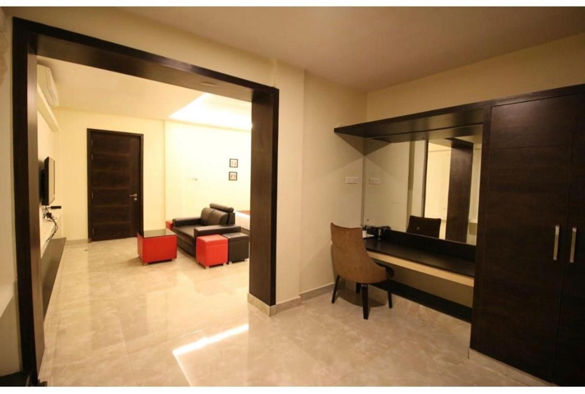 The Butterfly Luxury Serviced Apartments Visakhapatnam Luaran gambar