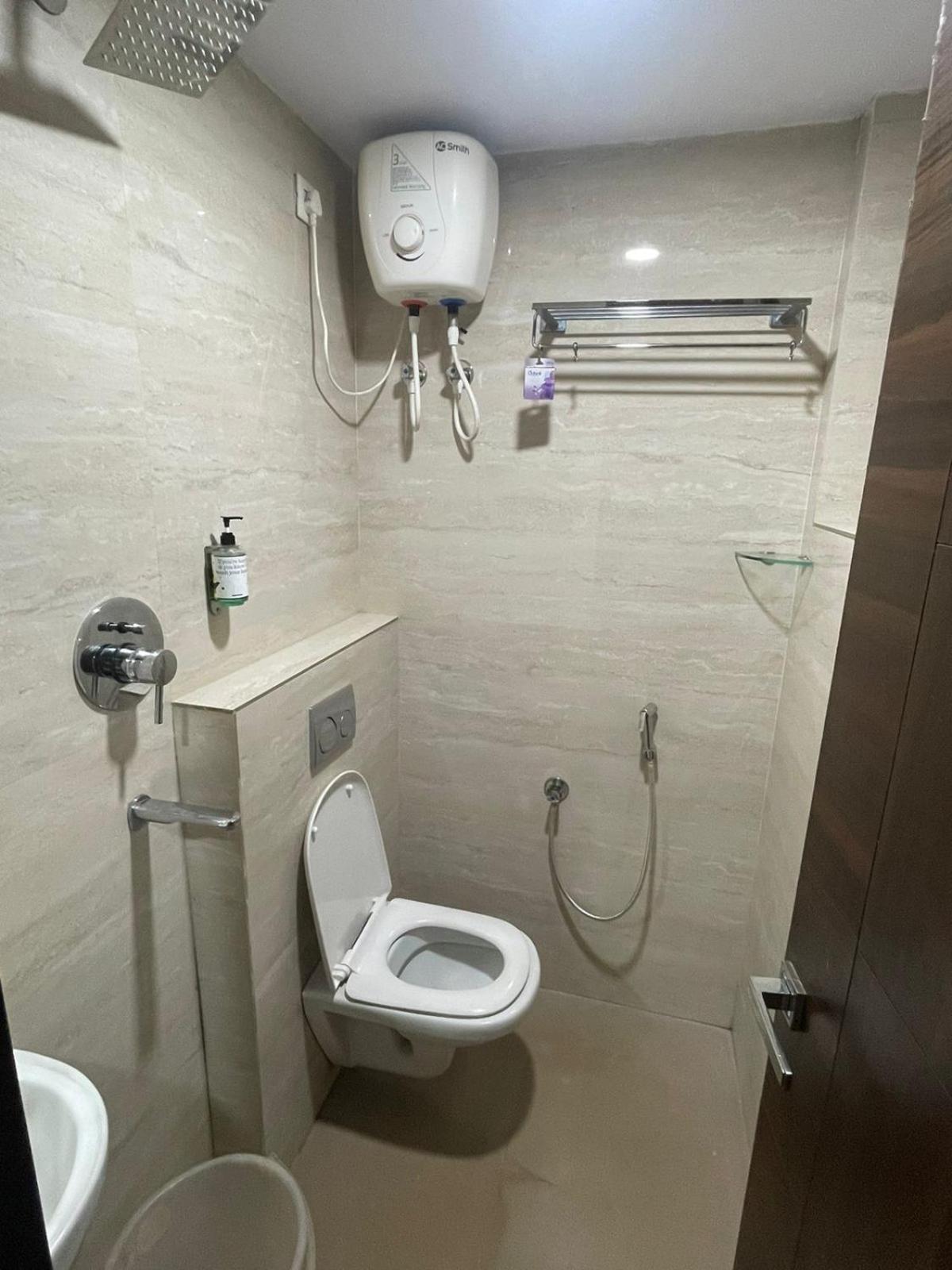 The Butterfly Luxury Serviced Apartments Visakhapatnam Luaran gambar