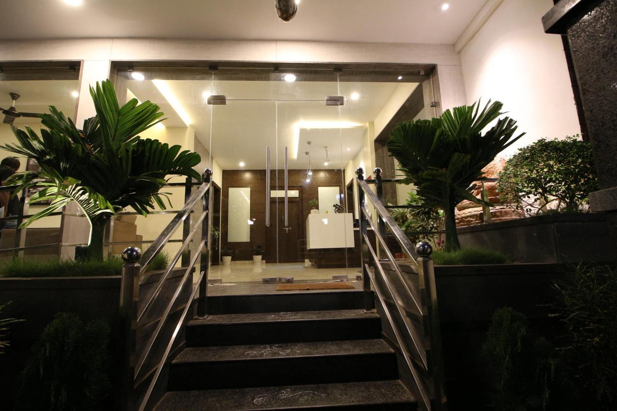 The Butterfly Luxury Serviced Apartments Visakhapatnam Luaran gambar